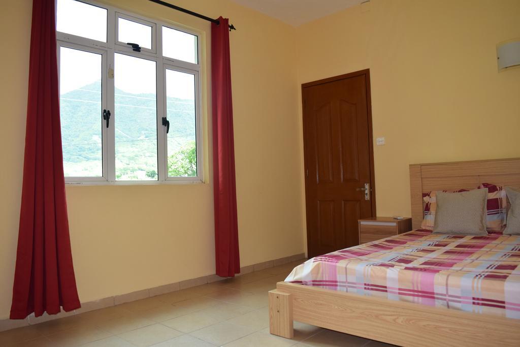 Baywatch Apartment La Gaulette Bagian luar foto