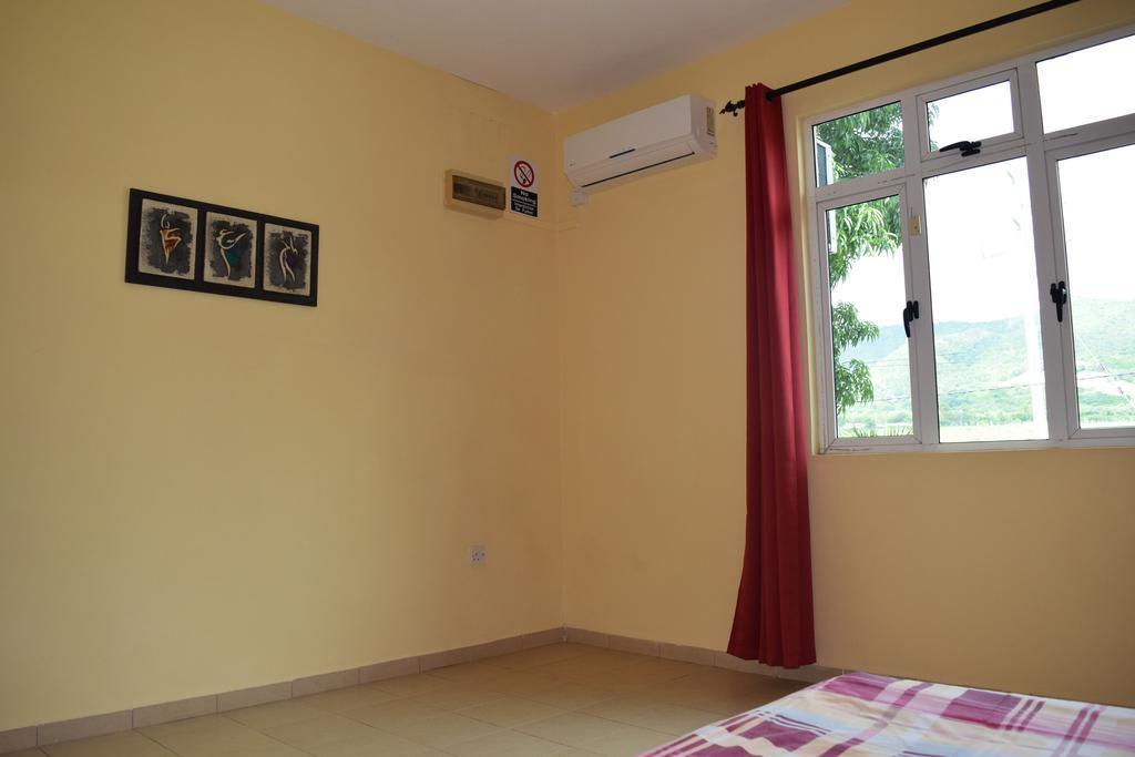 Baywatch Apartment La Gaulette Bagian luar foto
