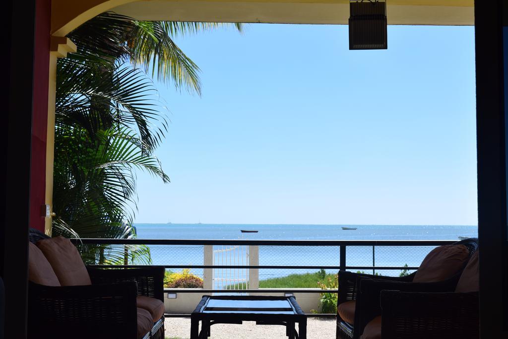 Baywatch Apartment La Gaulette Bagian luar foto