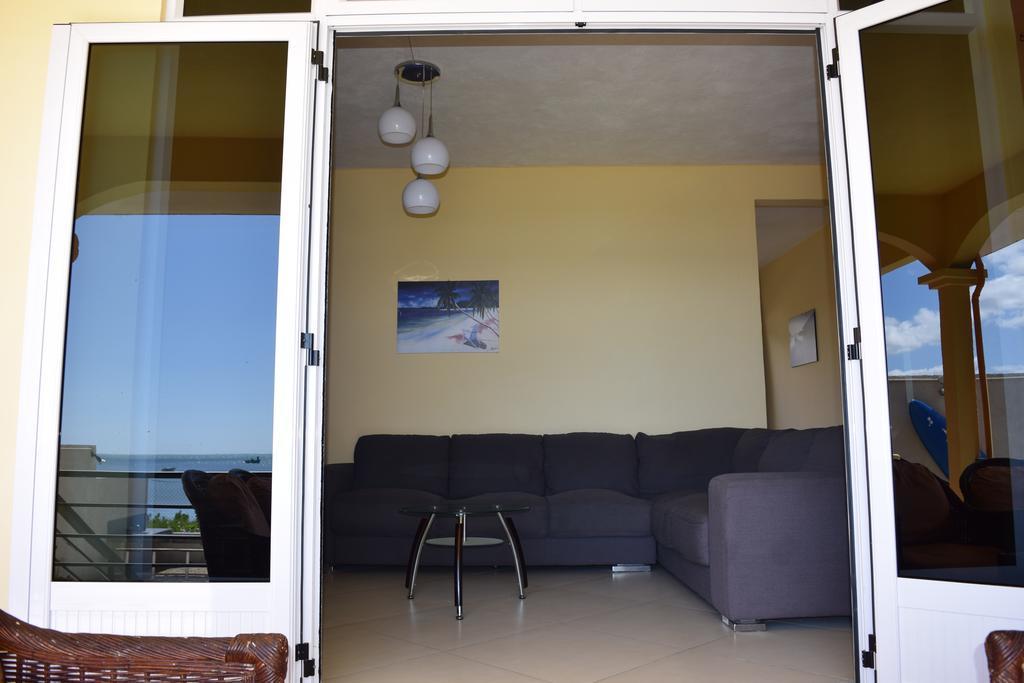 Baywatch Apartment La Gaulette Bagian luar foto
