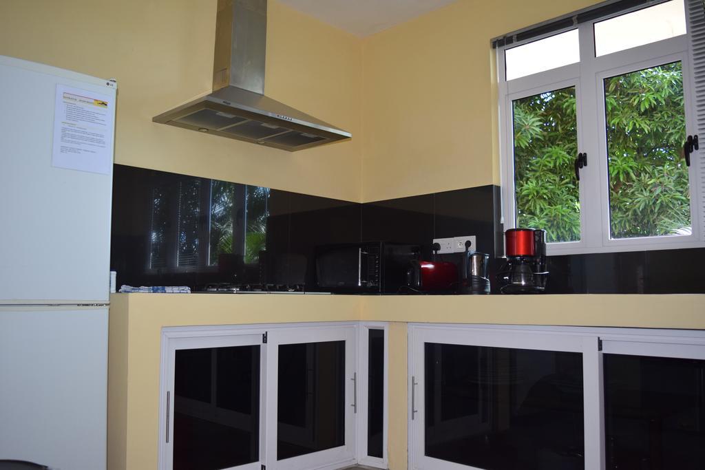 Baywatch Apartment La Gaulette Bagian luar foto